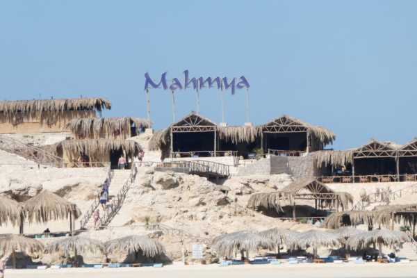 Mahmya Island Snorkeling trip from Soma bay