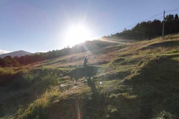 Guided walking tour in cultural landscape