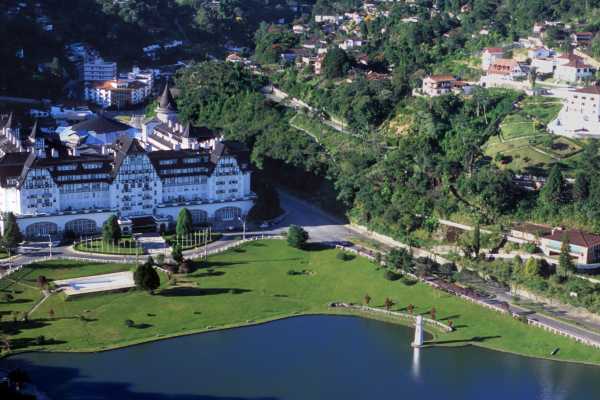 Rio to Petr&oacute;polis Roundtrip Transport