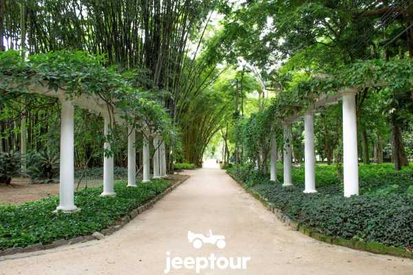 The Four Wonders Jeep Ride
