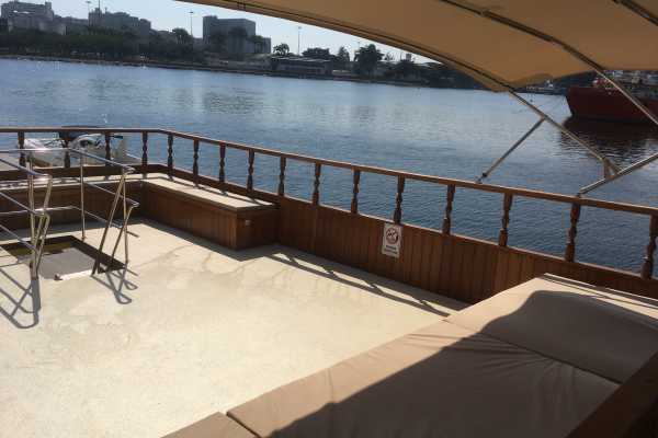 Cagarras Island Cruise Experience