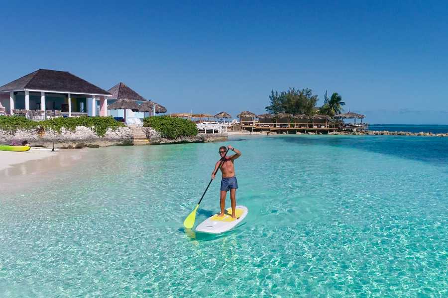 Pearl Island Bahamas Swimming Pigs Adventure & Beach
