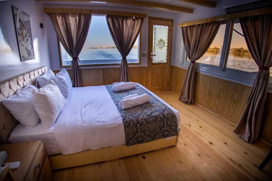 Marsa alam tours 12 day Egypt tour package with Dahabiya