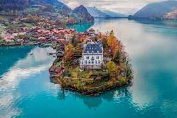 Confirm later ClonesCruise B (departing from Brienz)
