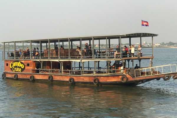 Sunset and Dinner Cruises w/Live Music, 5pm & 6pm; Free Pickup Available