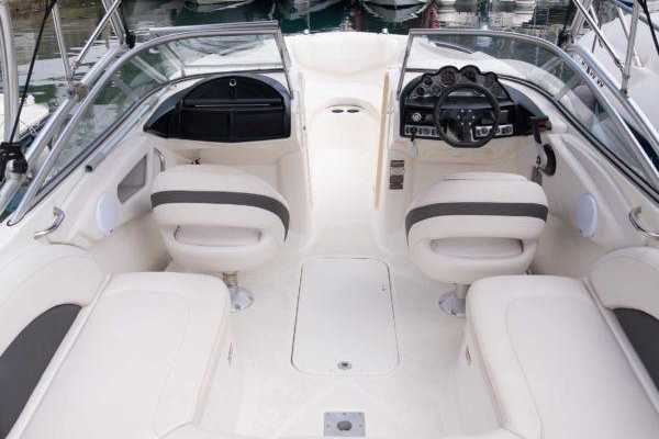 4 Hour EARLY SUMMER 2025 Luxury Day Boat with Professional Skipper/Boat Toys/Onboard Picnic APRIL/MAY/JUNE 2025
