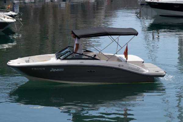 4 Hour EARLY SUMMER 2025 Luxury Day Boat with Professional Skipper/Boat Toys/Onboard Picnic APRIL/MAY/JUNE 2025