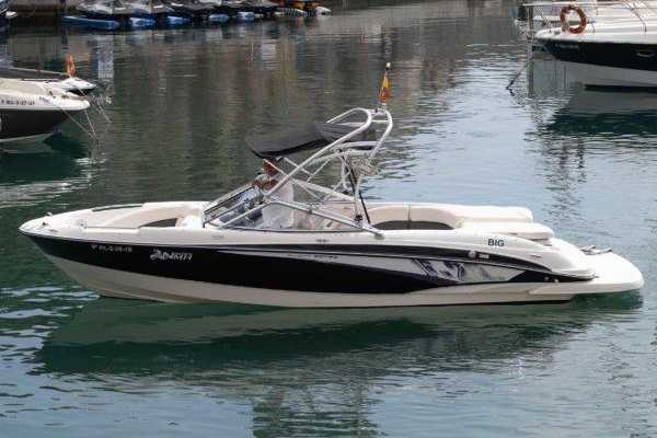 4 Hour LATE SUMMER 2025 Luxury Day Boat with Professional Skipper/Boat Toys/Onboard Picnic SEPTEMBER/OCTOBER  2025
