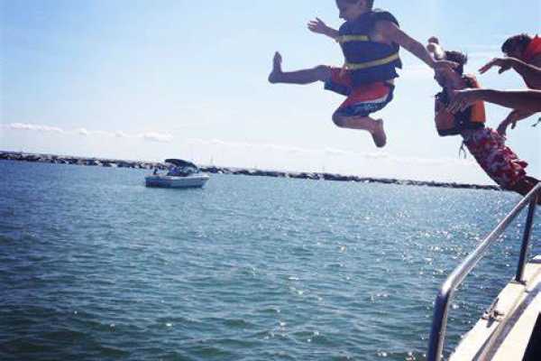 7 Hour HIGH SUMMER 2024 Luxury Day Boat with Professional Skipper/Boat Toys/Onboard Picnic JUNE/JULY/AUGUST/SEPT 2024