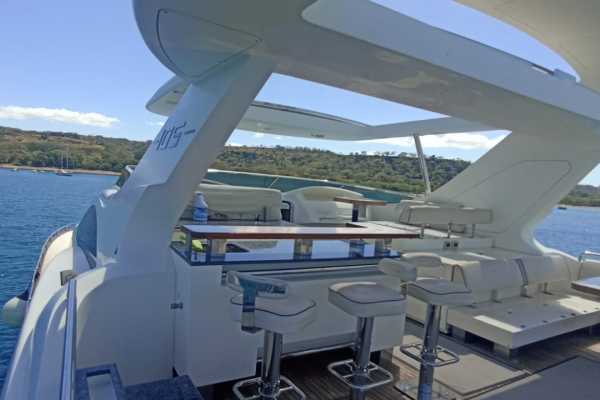 Cami Ed Mega Yacht Cruise