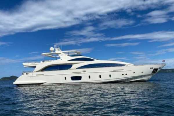 Cami Ed Mega Yacht Cruise