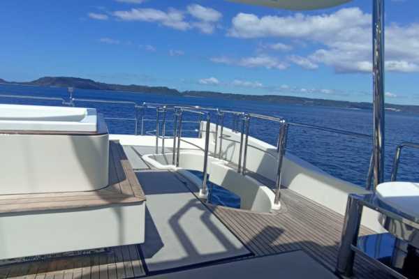 Cami Ed Mega Yacht Cruise