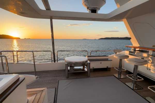 Cami Ed Mega Yacht Cruise