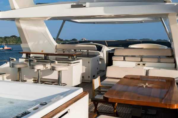 Cami Ed Mega Yacht Cruise