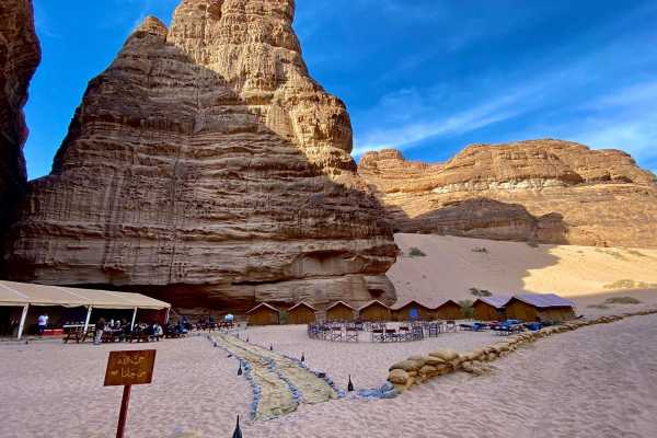 Eftar Meal & Hidden Valley Night Hike