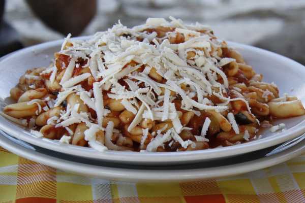 Tour dell'Etna in auto d'epoca e Cooking Class da Catania o Taormina