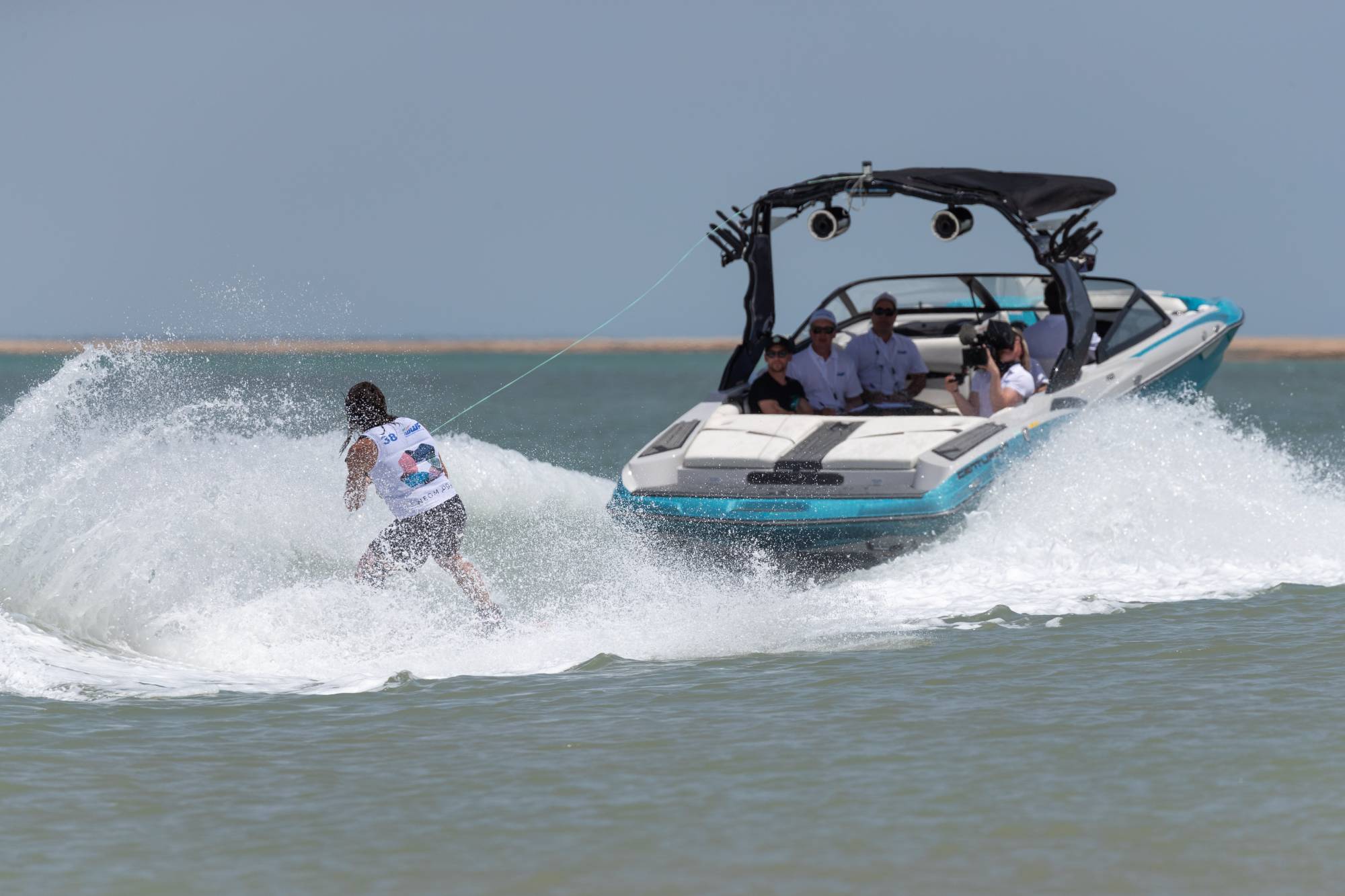 Wakeboard / (20 min), Gayal, Saudi Arabia TrekkMarket