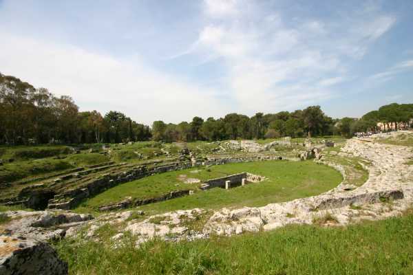 Tour privato del Teatro Greco e della Neapolis di Siracusa