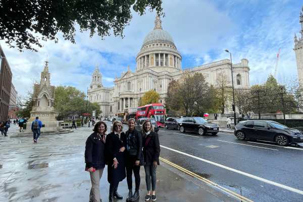 The  Half Day London Sightseeing Tour (Duration: 4H)