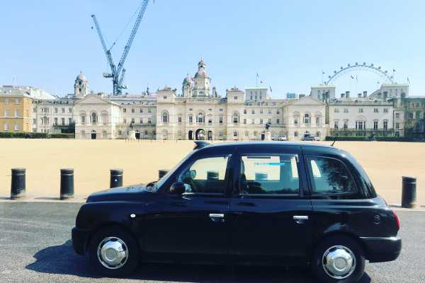The  Half Day London Sightseeing Tour (Duration: 4H)