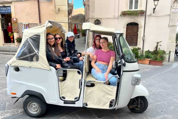 Tour di Siracusa e Ortigia in Ape Calessino