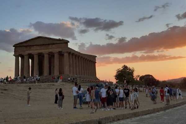 Tour esclusivo della Valle dei Templi sotto le stelle