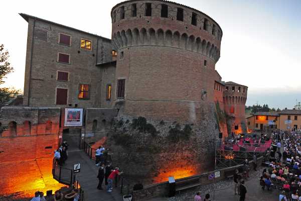 Imola-Dozza, route through the rolling hills