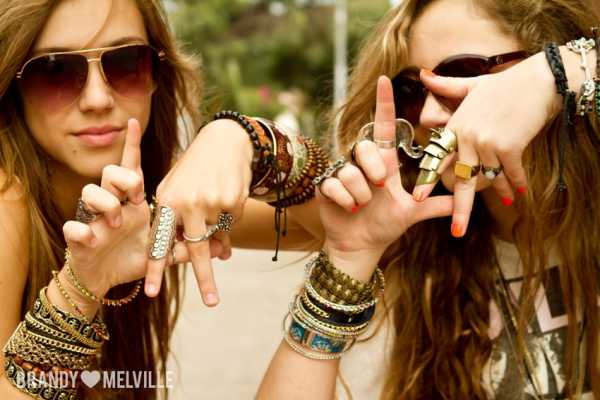 Brandy Melville + Bus2alps Sale