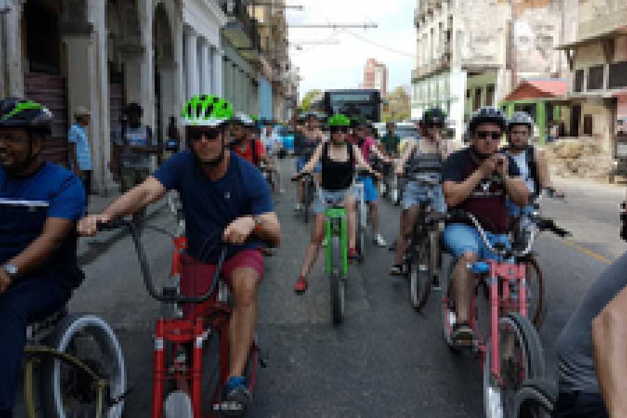 Cubyke Travel DEEP-IN Havana - Full Day - PRIVATE