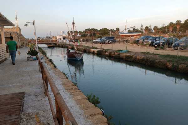 Tour privato in barca dello Stagnone di Marsala con pranzo a bordo