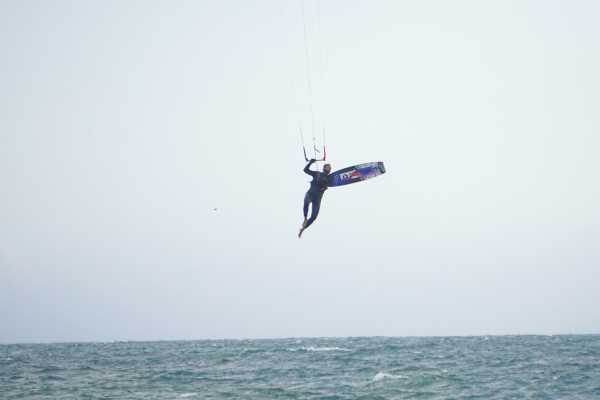 Noleggio attrezzatura da Kitesurf a Siracusa