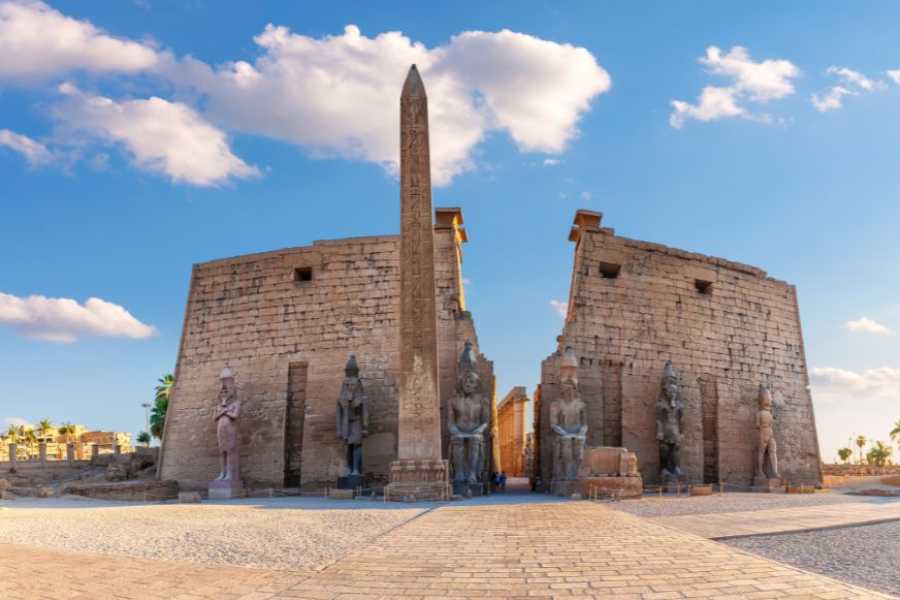 Egypt Tour packages Day Tour to Luxor from Hurghada
