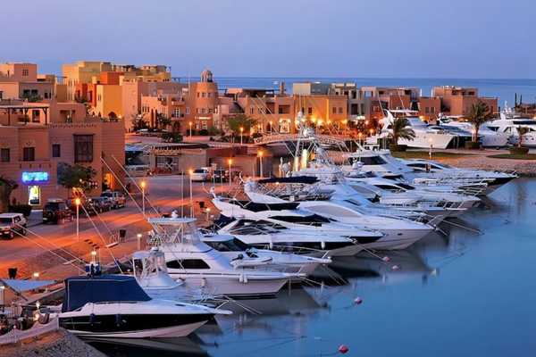 Transfer from Cairo Airport to Hotel in El Gouna