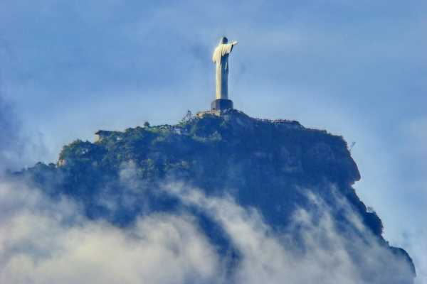 DAY IN RIO + CHRIST BY TRAIN + BBQ BUFFET