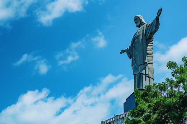 HALF-DAY RIO TOUR + CHRIST BY TRAIN