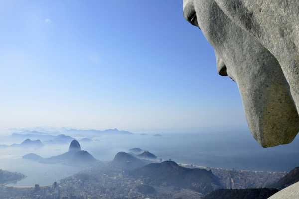 CHRIST THE REDEEMER BY VAN + SELAR&Oacute;N STEPS