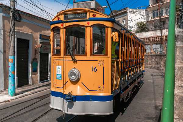 SANTA TERESA + LAPA + CINEL&Acirc;NDIA + TRAM CAR RIDE