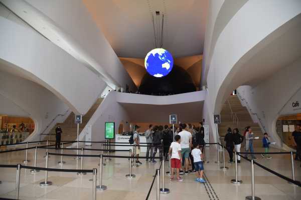 TOMORROW MUSEUM + AQUARIO + OLYMPIC BLVD