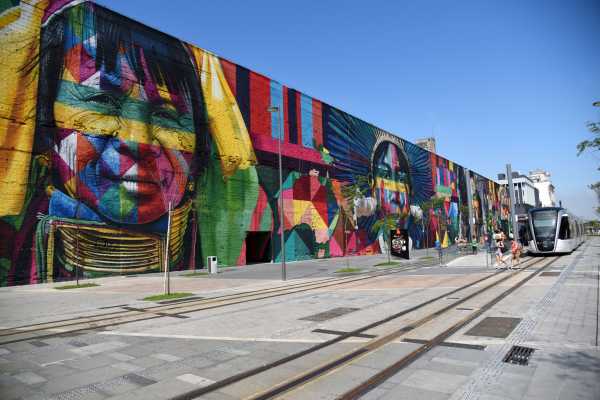 TOMORROW MUSEUM + AQUARIO + OLYMPIC BLVD