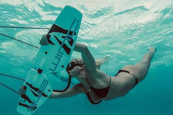 HALF DAY BOAT TRIP + PLANASURFING + ISLANDS