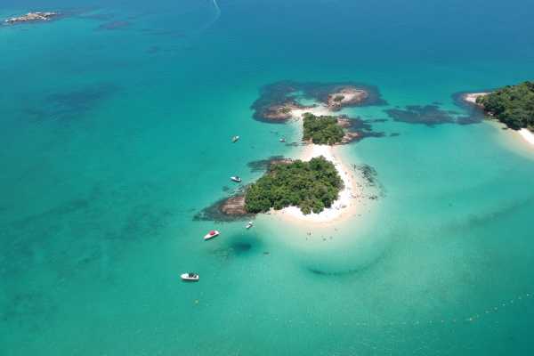 PICKUP IN RIO + ILHA GRANDE SCHOONER CRUISE + LUNCH