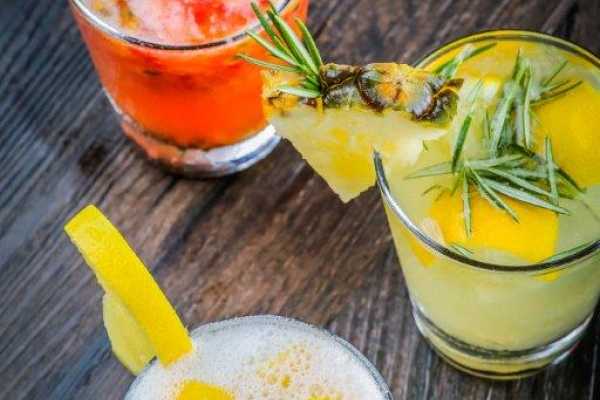 DINNER AT CARIOCA BEACH KIOSK + LIVE SAMBA