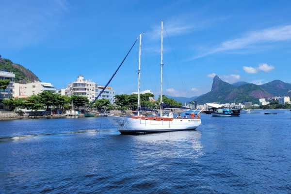 Sunset Sailboat Tour at Guanabara Bay