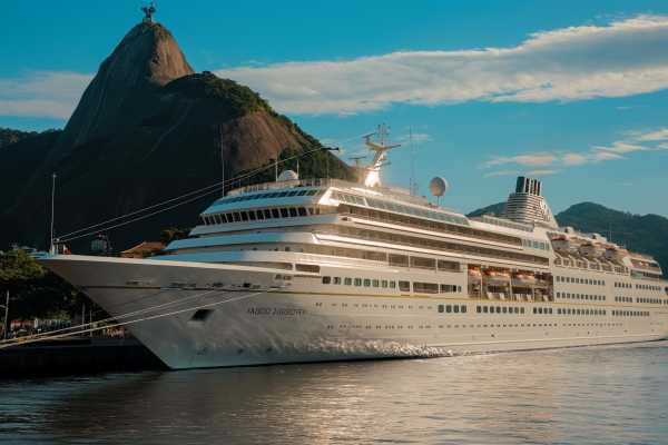 CRUISE SHIP PICK UP + CHRIST STATUE + COPACABANA