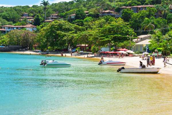 CATAMARAN CRUISE IN BUZIOS + ISLANDS + SNORKEL TOUR