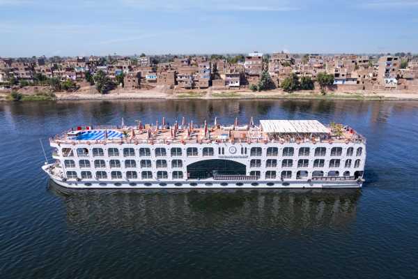 Grand mandarin Nile cruise package from Luxor