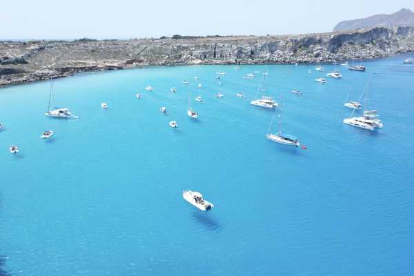 Tour in barca di Favignana e Levanzo da Trapani