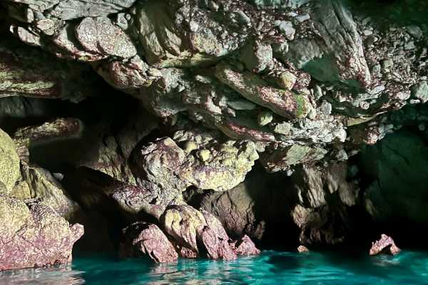 Tour in barca di Favignana e Levanzo da Trapani