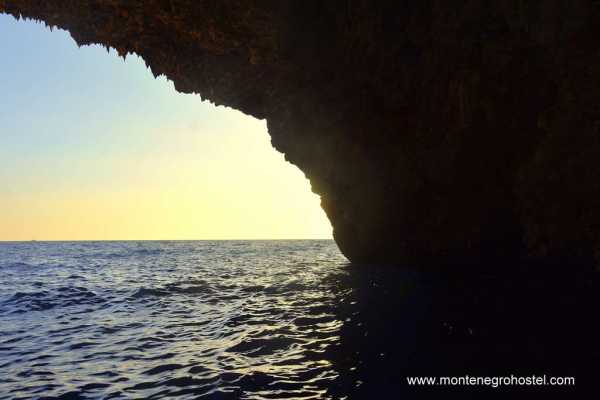 SUNSET TOUR BUDVA WITH MH TRAVEL