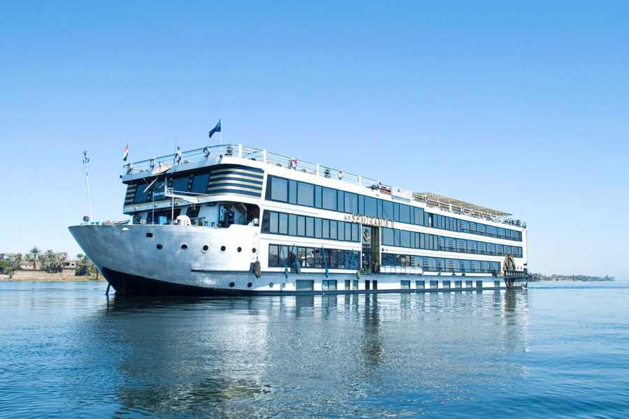 Bastet Travel Egypt 6 Days Egypt Tour Package to Cairo, Abu simbel and Nile Cruise